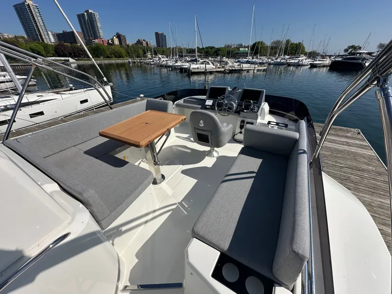 Slide: The Image of Beneteau Swift Trawler 41 Fly 2026 - 14