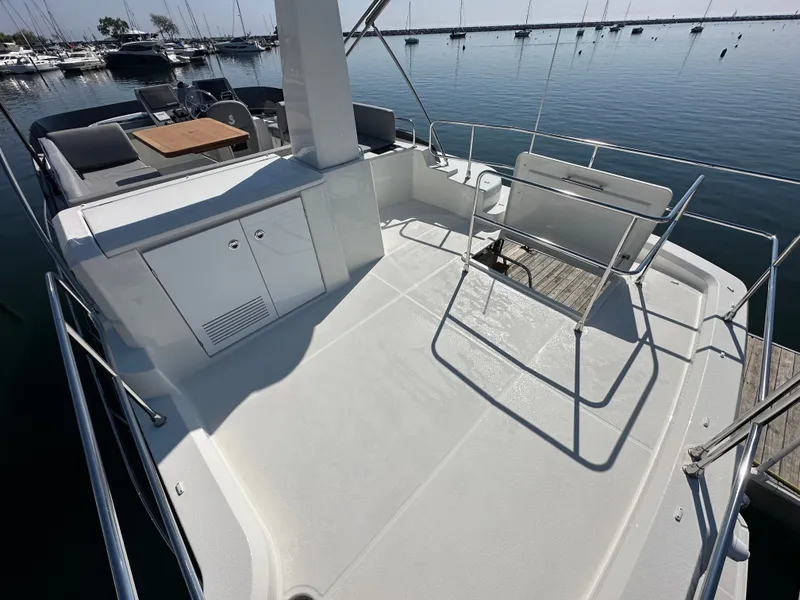 Slide: The Image of Beneteau Swift Trawler 41 Fly 2026 - 25