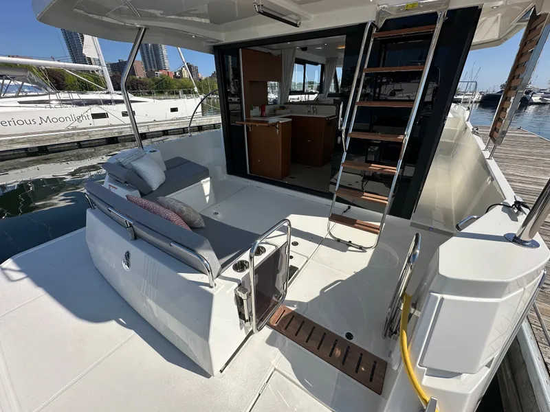 Slide: The Image of Beneteau Swift Trawler 41 Fly 2026 - 34