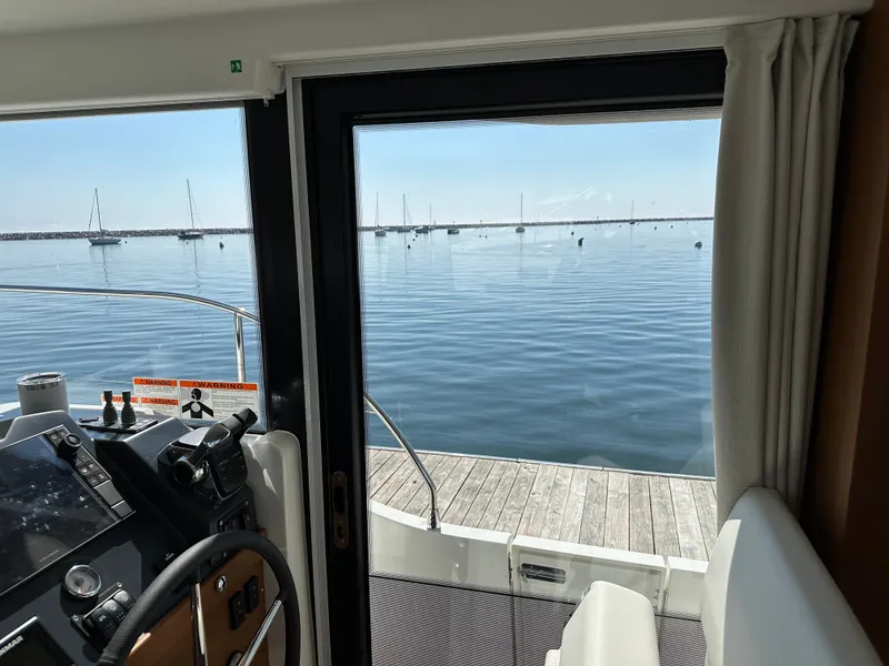 Slide: The Image of Beneteau Swift Trawler 41 Fly 2026 - 62