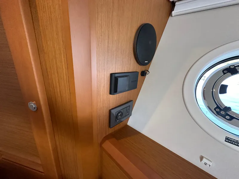 Slide: The Image of Beneteau Swift Trawler 41 Fly 2026 - 77