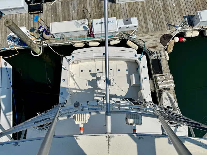 Slide: The Image of Bertram 37 Convertible 1987 - 9