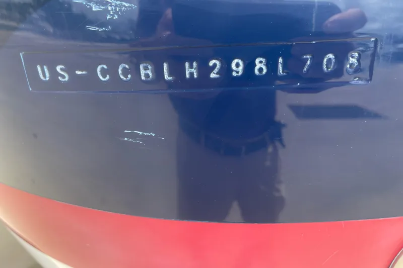 Slide: The Image of 2008 Chris-Craft Launch 25 boat hull identification number. - 8