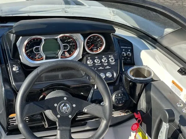 Slide: The Image of Scarab 215 Wake ID 2024 - 15