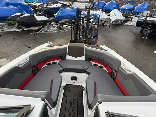 Slide: The Image of Scarab 235 LX Wake 2025 - 17