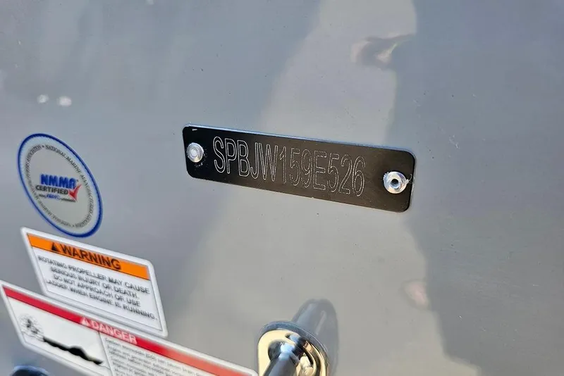 Slide: The Image of 2025 Sea Pro 222 Center Console hull identification number and safety warnings. - 37