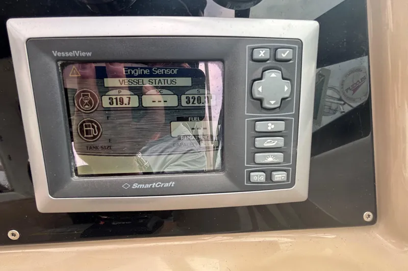 Slide: The Image of SmartCraft VesselView display on 2013 Formula 350 CBR showing engine sensor and fuel status. - 50