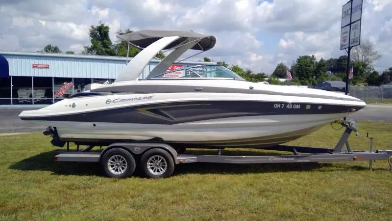 Slide: The Image of Crownline Boats E255 2021 - 5