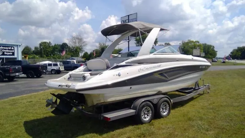 Slide: The Image of Crownline Boats E255 2021 - 6