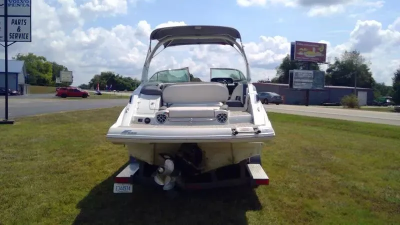 Slide: The Image of Crownline Boats E255 2021 - 7