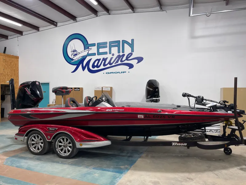 Slide: The Image of Triton 20 TRX Patriot 2022 - 1