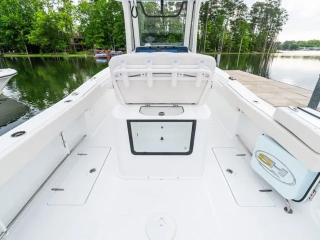 Slide: The Image of Sea Hunt Gamefish 27 Forward Seating 2026 - 17