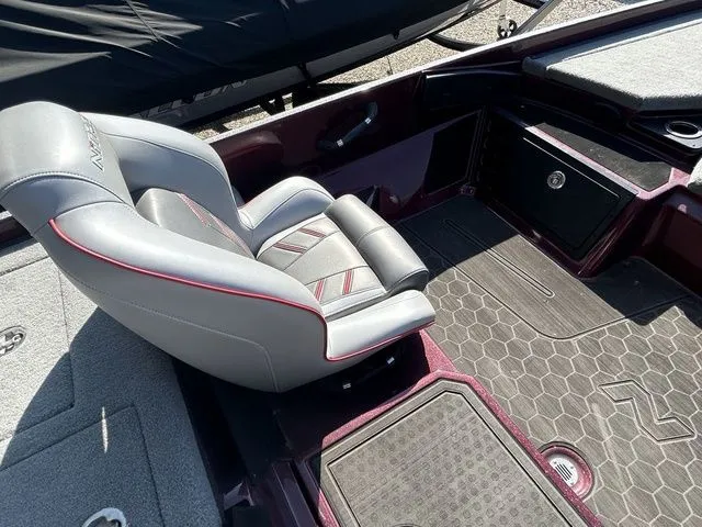 Slide: The Image of Nitro Z21 XL 2022 - 8