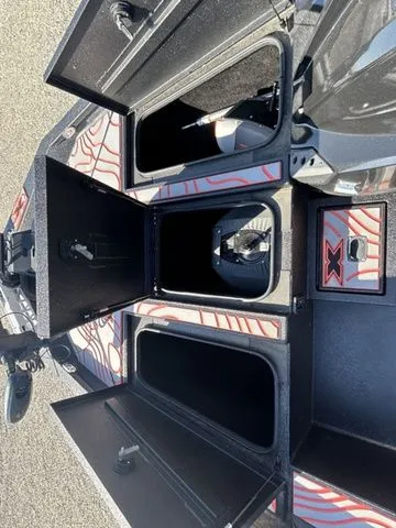 Slide: The Image of Xpress X18 Pro 2021 - 12