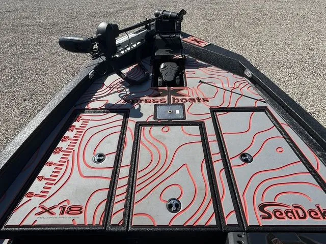 Slide: The Image of Xpress X18 Pro 2021 - 6