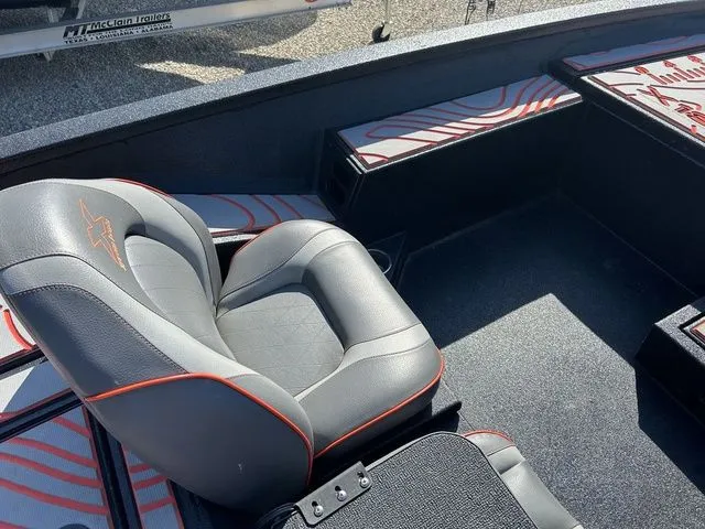 Slide: The Image of Xpress X18 Pro 2021 - 9