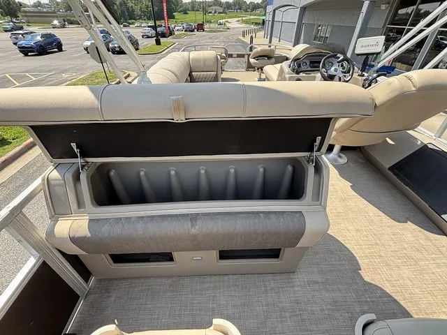 Slide: The Image of Sun Tracker FB 24XP3 / Mercury 200 2021 - 23
