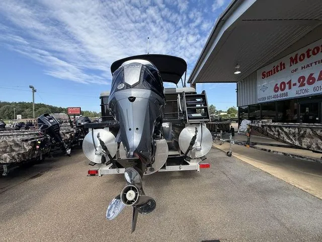 Slide: The Image of Veranda VR22RC XL 2026 - 7