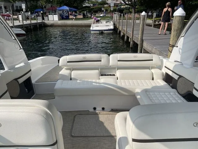 Slide: The Image of Cobalt R30 2018 - 20