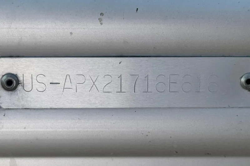 Slide: The Image of Serial number plate on 2016 Apex Qwest 7518 LS boat. - 26
