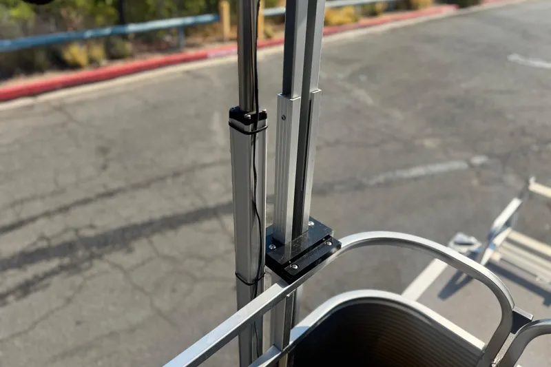 Slide: The Image of Close-up of Apex Qwest 7518 LS 2016 boat railing and support structure. - 20