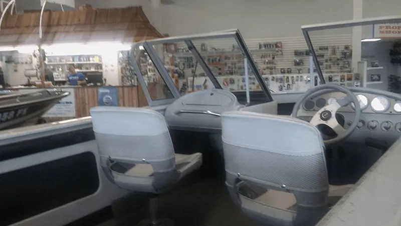 Slide: The Image of Crestliner Sportfish 1650 1995 - 6