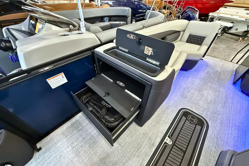 Slide: The Image of Harris Sunliner 230 Sport 2026 - 21