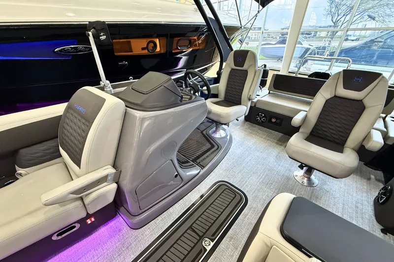 Slide: The Image of Harris Sunliner 230 Sport 2026 - 24