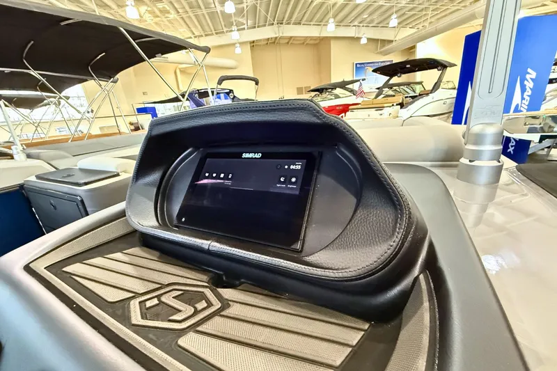 Slide: The Image of Harris Sunliner 230 Sport 2026 - 28