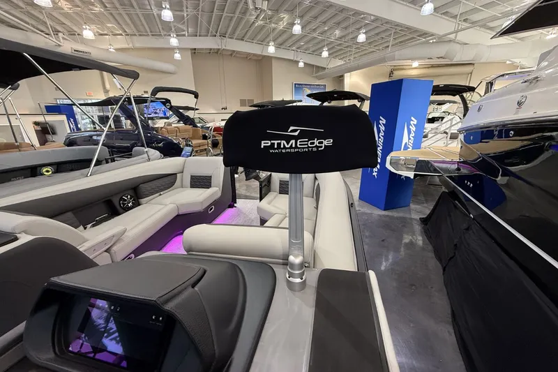 Slide: The Image of Harris Sunliner 230 Sport 2026 - 33