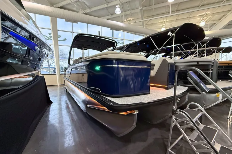 Slide: The Image of Harris Sunliner 230 Sport 2026 - 4