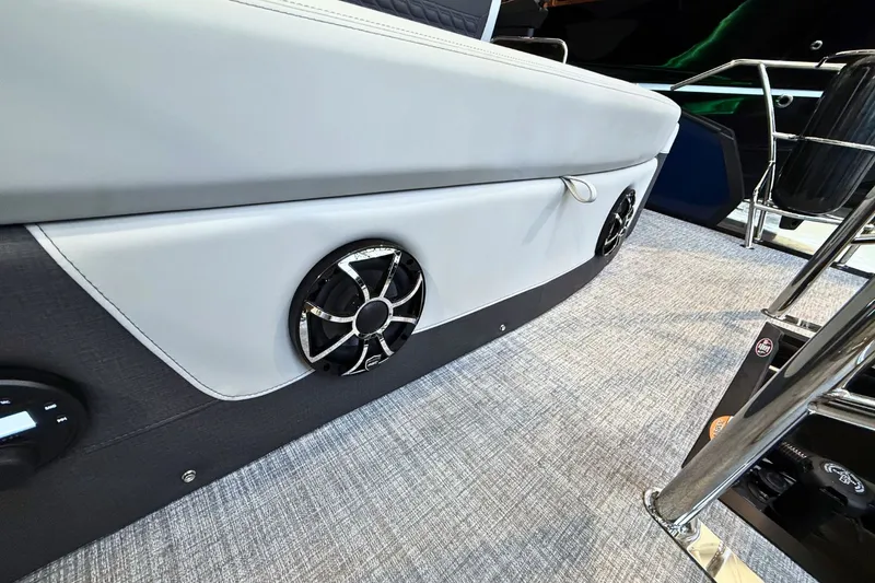 Slide: The Image of Harris Sunliner 230 Sport 2026 - 43