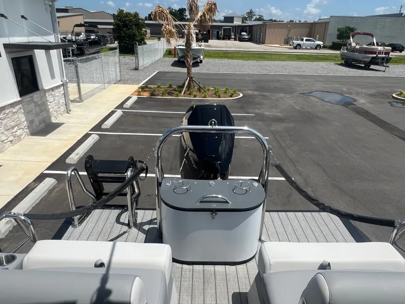 Slide: The Image of Tahoe CAS QLSW 25T 2025 - 13