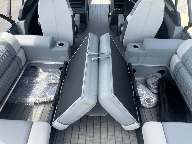 Slide: The Image of Tahoe CAS QLSW 25T 2025 - 14