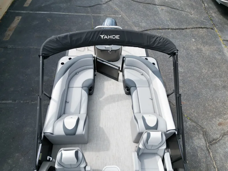 Slide: The Image of Tahoe LTZ QL23T 2025 - 10