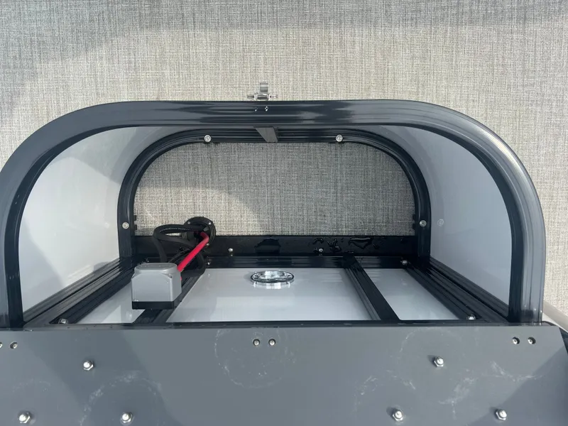 Slide: The Image of Tahoe LTZ QL23T 2025 - 16