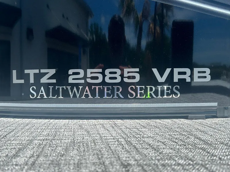 Slide: The Image of Tahoe LTZ VRB25T 2025 - 6