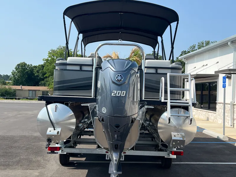 Slide: The Image of Tahoe SPT85 QL23T 2025 - 6