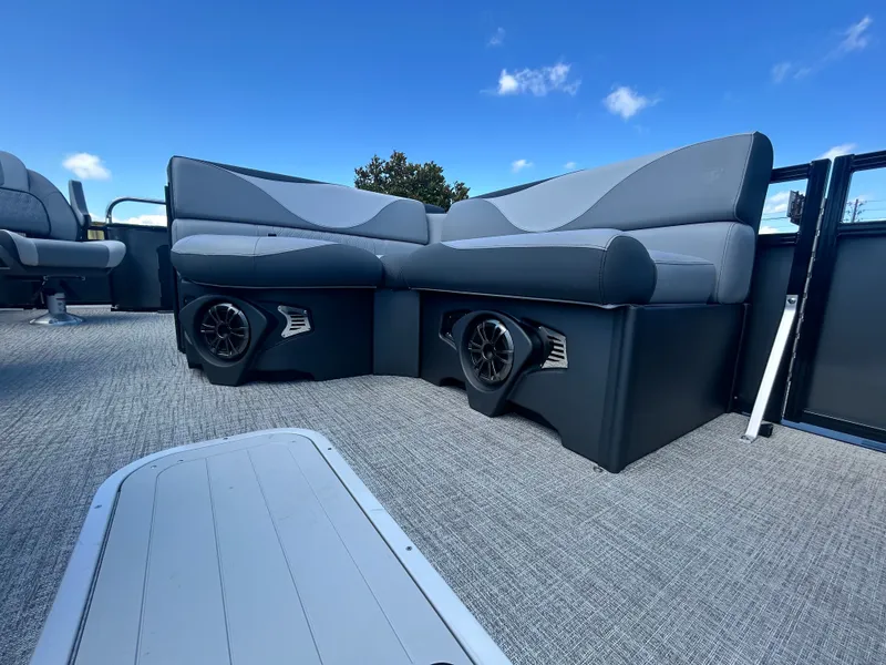 Slide: The Image of Tahoe SPT85 RF23T 2025 - 10