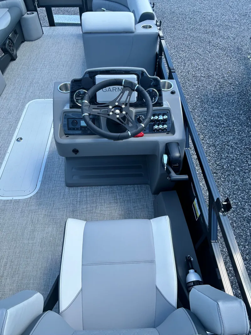 Slide: The Image of Tahoe SPT85 RF23T 2025 - 7