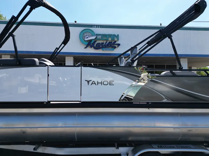 Slide: The Image of Tahoe LTZ VRB23T DX 2025 - 3