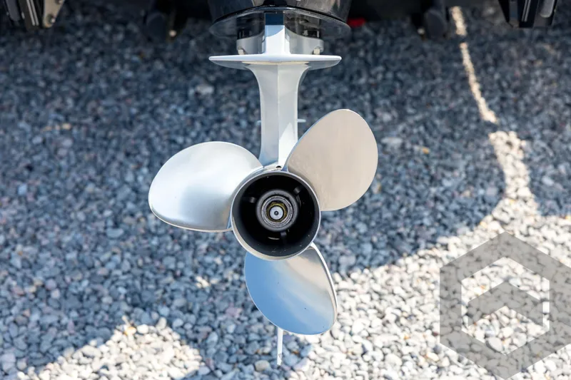 Slide: The Image of 2020 Nitro Z21 boat propeller on gravel background. - 20