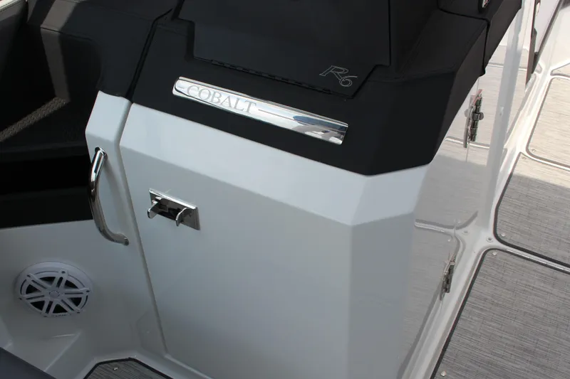 Slide: The Image of 2024 Cobalt R6 Surf boat interior with sleek design and modern features. - 9