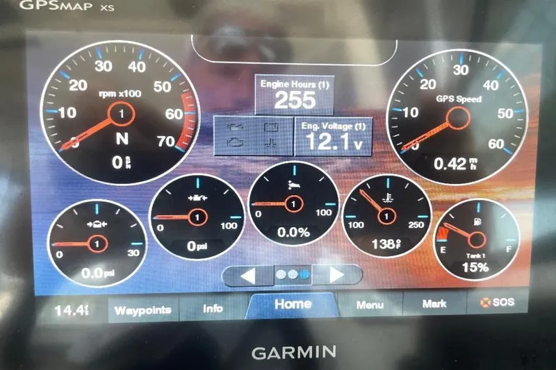 Slide: The Image of 2020 Chaparral 297 SSX boat stern at Port of Sunrise Beach. - 17