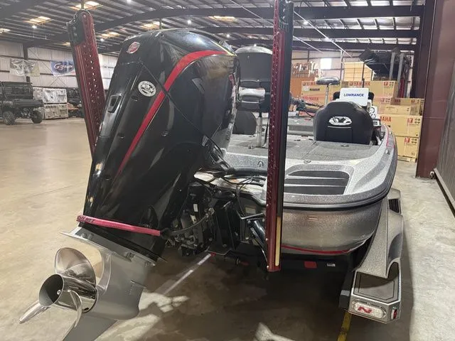 Slide: The Image of Nitro Z20 W/Mercury 250 2022 - 4