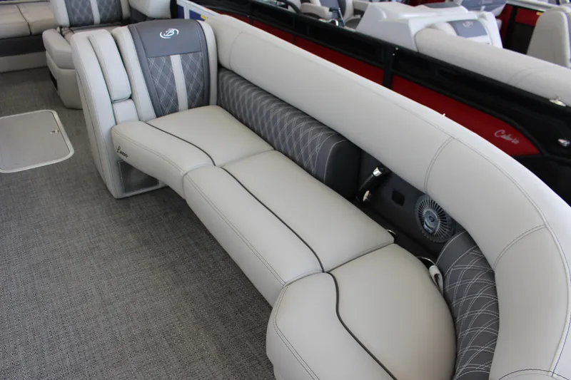 Slide: The Image of 2025 Barletta LUSSO 25U boat interior with luxurious seating and modern design. - 3