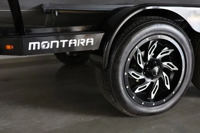 Slide: The Image of Montara 25' SURF BOSS 2.0 CW 2022 - 22