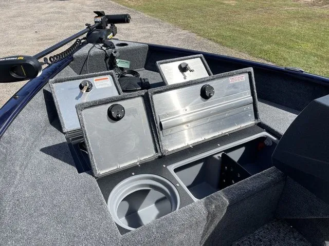 Slide: The Image of Tracker Pro Guide V-16 SC 2026 - 17