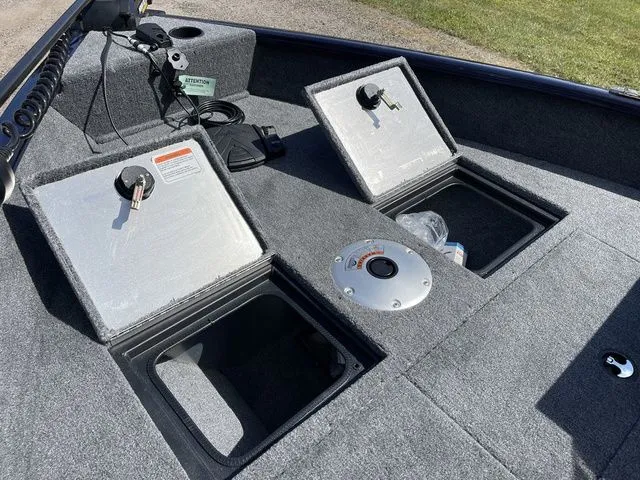 Slide: The Image of Tracker Pro Guide V-16 SC 2026 - 19