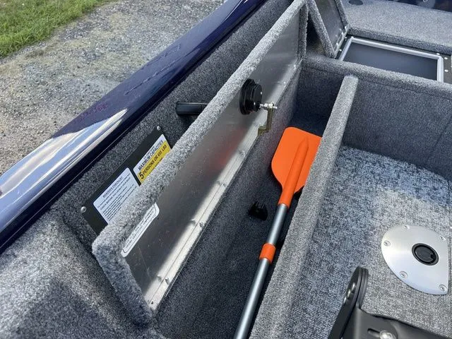 Slide: The Image of Tracker Pro Guide V-16 SC 2026 - 27